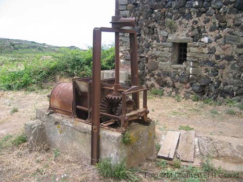 Pantelleria contrade macchinario agricolo