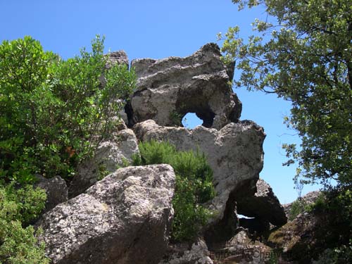 Pantelleria montagna: rocce